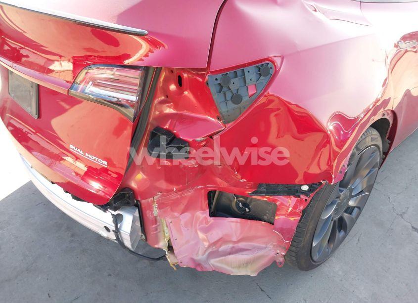 Photo 6 of 2021 Tesla Model Y PERFORMANCE DUAL MOTOR ALL-WHEEL DRIVE (VIN 5YJYGDEF5MF211592)