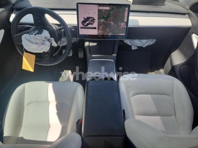 Photo 5 of 2021 TESLA MODEL Y (VIN 5YJYGDEF5MF270416)