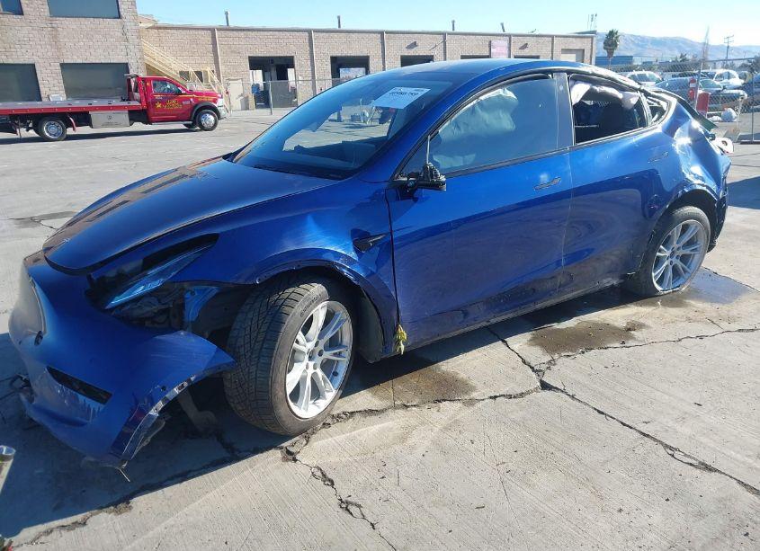 Photo 2 of 2020 Tesla Model Y LONG RANGE DUAL MOTOR ALL-WHEEL DRIVE/PERFORMANCE DUAL MOTOR ALL-WHEEL DRIVE (VIN 5YJYGDEF6LF005843)