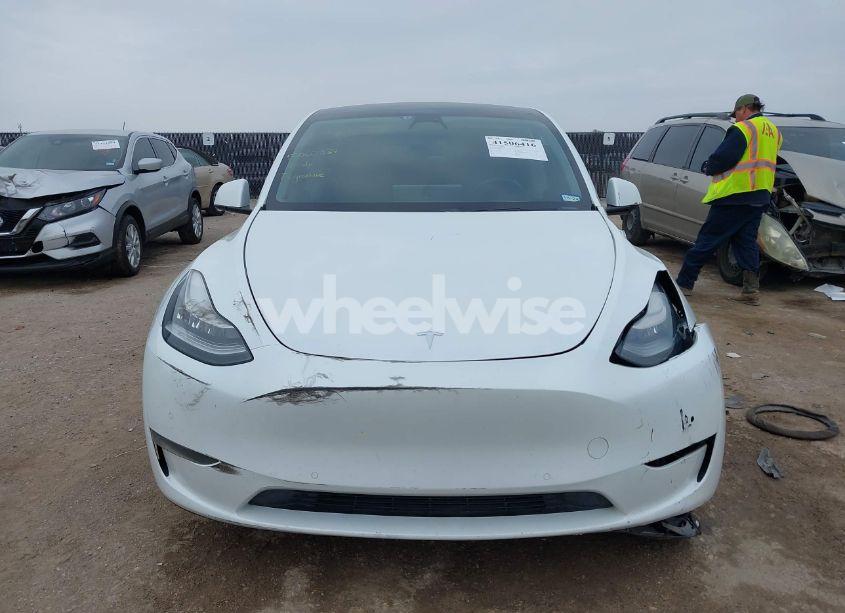 Photo 12 of 2020 Tesla Model Y LONG RANGE DUAL MOTOR ALL-WHEEL DRIVE/PERFORMANCE DUAL MOTOR ALL-WHEEL DRIVE (VIN 5YJYGDEF6LF038504)