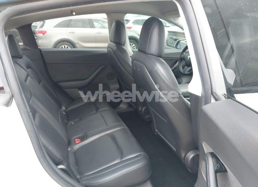 Photo 8 of 2020 Tesla Model Y LONG RANGE DUAL MOTOR ALL-WHEEL DRIVE/PERFORMANCE DUAL MOTOR ALL-WHEEL DRIVE (VIN 5YJYGDEF6LF038504)