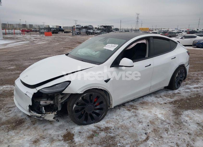 Photo 2 of 2021 Tesla Model Y PERFORMANCE DUAL MOTOR ALL-WHEEL DRIVE (VIN 5YJYGDEF6MF261711)
