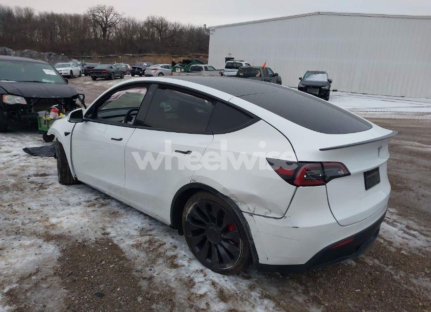 Photo 3 of 2021 Tesla Model Y PERFORMANCE DUAL MOTOR ALL-WHEEL DRIVE (VIN 5YJYGDEF6MF261711)