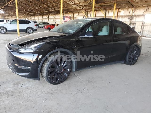 Photo 4 of 2021 TESLA MODEL Y (VIN 5YJYGDEF6MF303617)