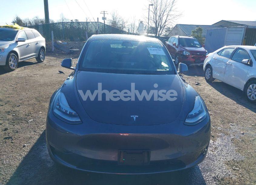 Photo 13 of 2020 Tesla Model Y LONG RANGE DUAL MOTOR ALL-WHEEL DRIVE/PERFORMANCE DUAL MOTOR ALL-WHEEL DRIVE (VIN 5YJYGDEF7LF000795)