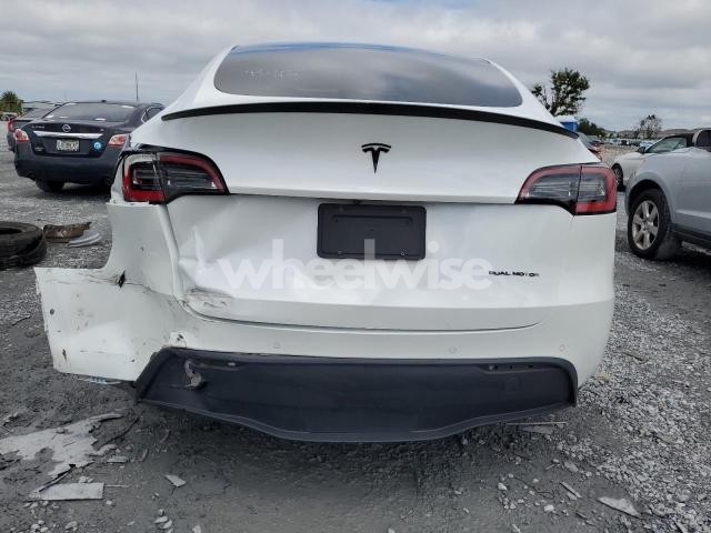 Photo 7 of 2021 TESLA MODEL Y (VIN 5YJYGDEF7MF089057)