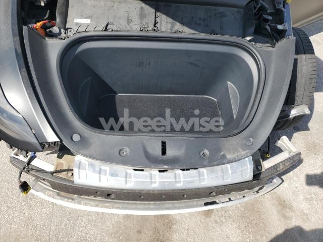 Photo 13 of 2021 TESLA MODEL Y (VIN 5YJYGDEF8MF258793)