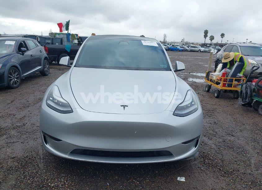 Photo 12 of 2020 Tesla Model Y LONG RANGE DUAL MOTOR ALL-WHEEL DRIVE/PERFORMANCE DUAL MOTOR ALL-WHEEL DRIVE (VIN 5YJYGDEF9LF038500)