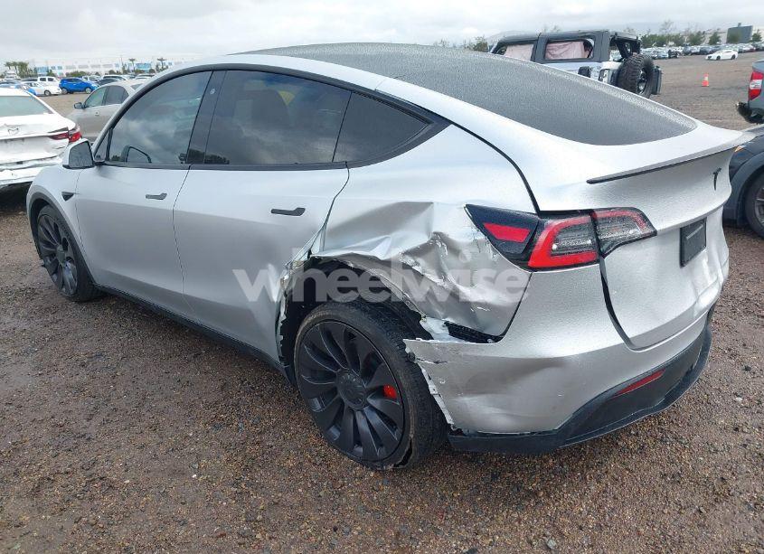 Photo 3 of 2020 Tesla Model Y LONG RANGE DUAL MOTOR ALL-WHEEL DRIVE/PERFORMANCE DUAL MOTOR ALL-WHEEL DRIVE (VIN 5YJYGDEF9LF038500)
