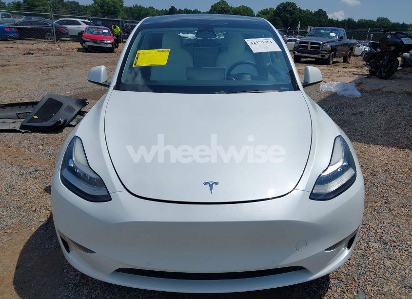 Photo 13 of 2020 Tesla Model Y LONG RANGE DUAL MOTOR ALL-WHEEL DRIVE/PERFORMANCE DUAL MOTOR ALL-WHEEL DRIVE (VIN 5YJYGDEF9LF046757)