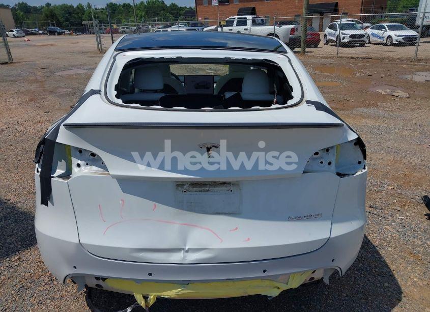 Photo 17 of 2020 Tesla Model Y LONG RANGE DUAL MOTOR ALL-WHEEL DRIVE/PERFORMANCE DUAL MOTOR ALL-WHEEL DRIVE (VIN 5YJYGDEF9LF046757)