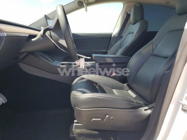 2021 TESLA MODEL Y (VIN 5YJYGDEF9MF277739) main photo