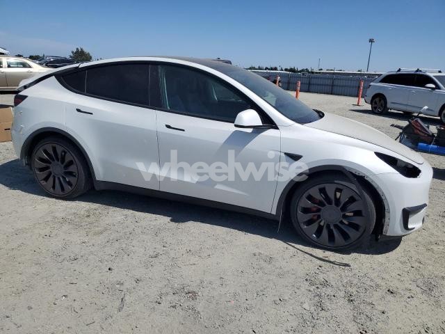 Photo 6 of 2021 TESLA MODEL Y (VIN 5YJYGDEF9MF277739)