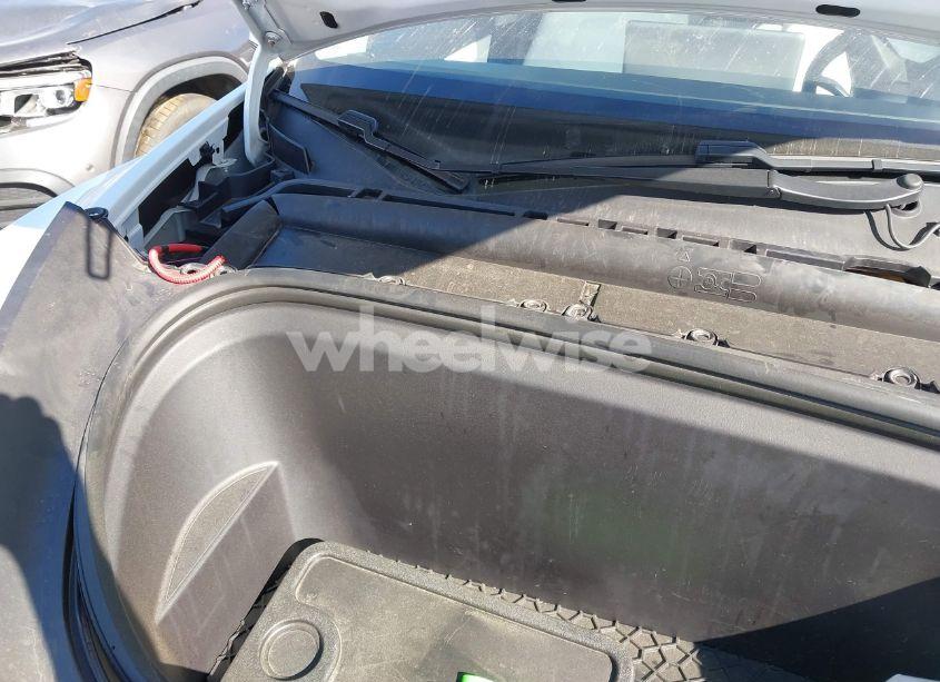 Photo 10 of 2020 Tesla Model Y LONG RANGE DUAL MOTOR ALL-WHEEL DRIVE/PERFORMANCE DUAL MOTOR ALL-WHEEL DRIVE (VIN 5YJYGDEFXLF011614)