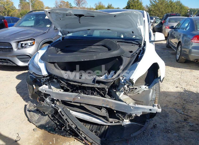 Photo 11 of 2020 Tesla Model Y LONG RANGE DUAL MOTOR ALL-WHEEL DRIVE/PERFORMANCE DUAL MOTOR ALL-WHEEL DRIVE (VIN 5YJYGDEFXLF011614)