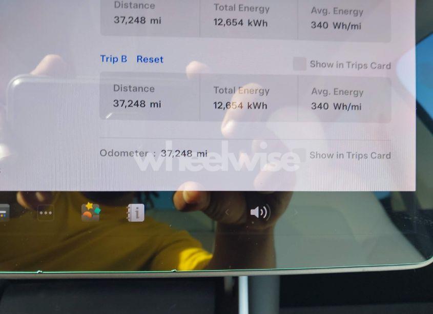 Photo 7 of 2020 Tesla Model Y LONG RANGE DUAL MOTOR ALL-WHEEL DRIVE/PERFORMANCE DUAL MOTOR ALL-WHEEL DRIVE (VIN 5YJYGDEFXLF011614)