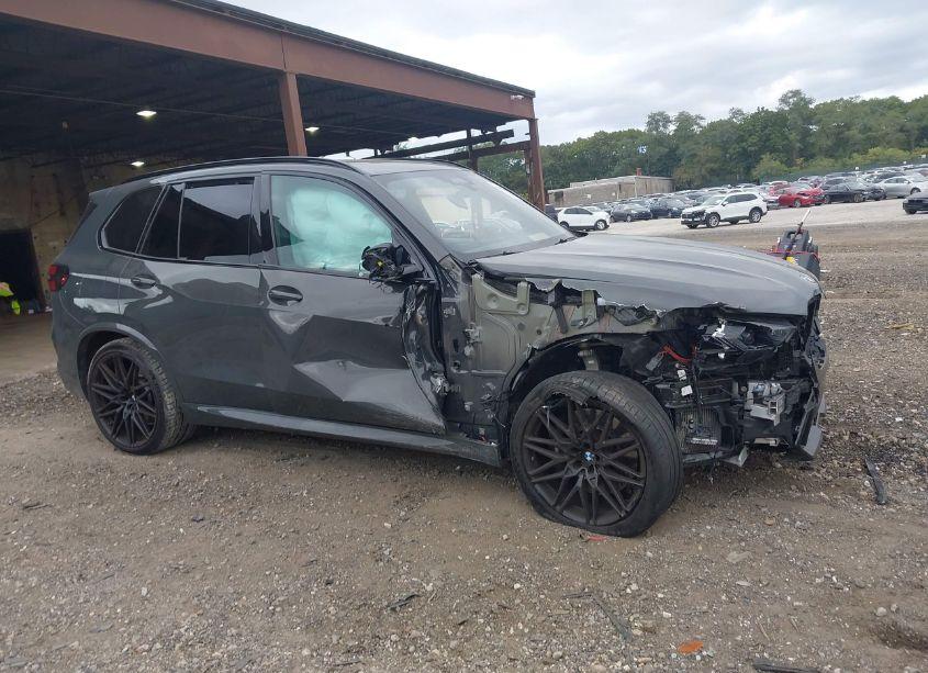 2024 Bmw X5 M (VIN 5YM13ET04R9S78484) main photo