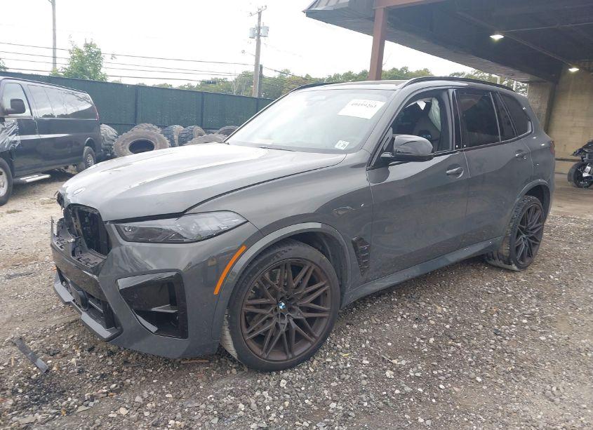 Photo 2 of 2024 Bmw X5 M (VIN 5YM13ET04R9S78484)