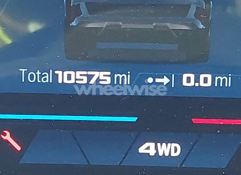 Photo 16 of 2024 Bmw X5 M (VIN 5YM13ET08R9U02384)