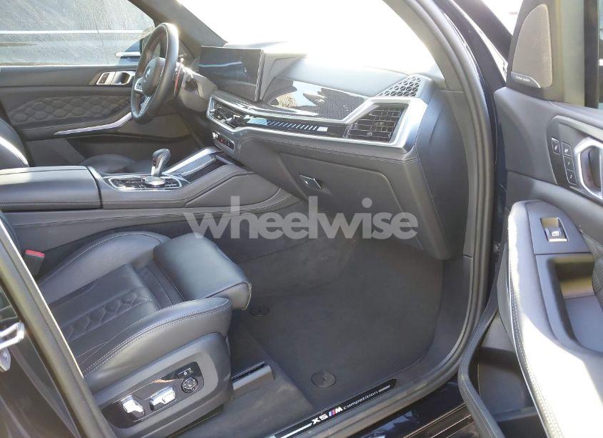 Photo 5 of 2024 Bmw X5 M (VIN 5YM13ET08R9U02384)