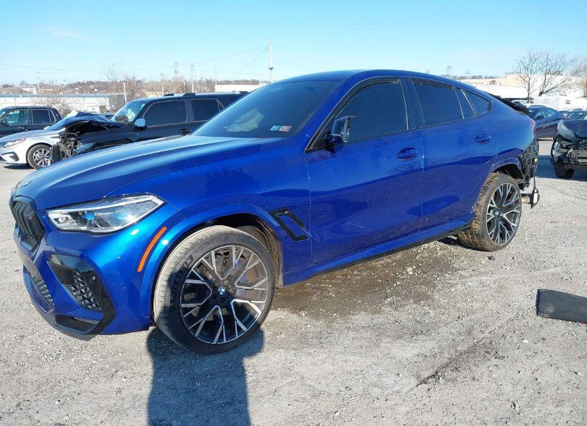 Photo 2 of 2022 Bmw X6 M (VIN 5YMCY0C01N9M84627)