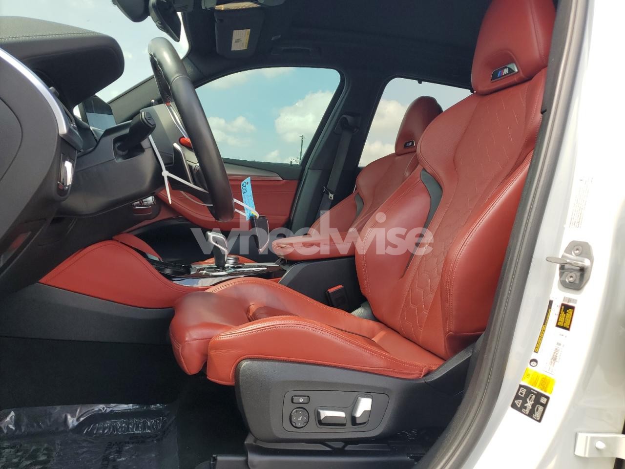 Photo 7 of 2020 BMW X3 M COMPETITION (VIN 5YMTS0C07LLT10627)