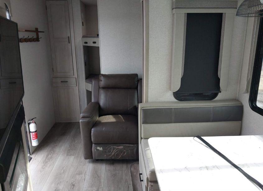 Photo 8 of 2023 East West ALTA 2900KBH (VIN 5ZT2ALUB8P9007771)