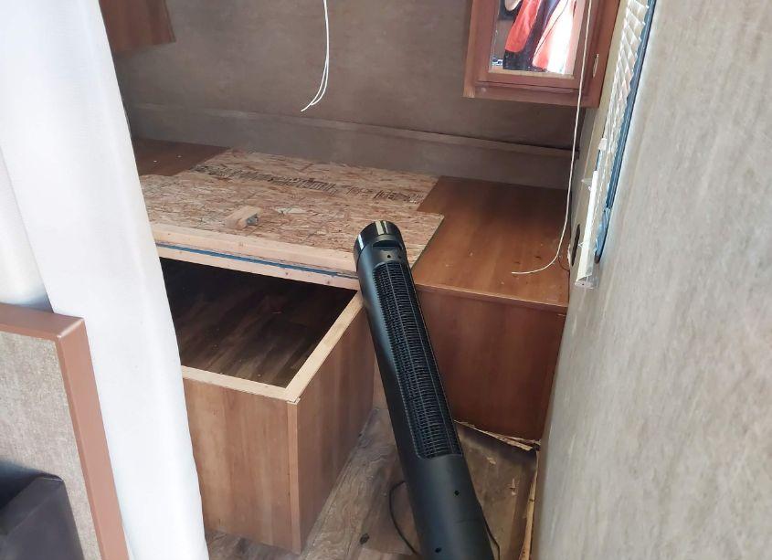 Photo 8 of 2016 Forest River OTHER (VIN 5ZT2AVKB6GB911545)