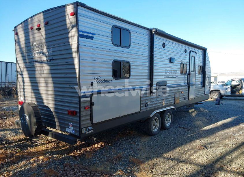 Photo 4 of 2020 Coachmen Catalina SUMMIT SERI (VIN 5ZT2CARB7LU035852)