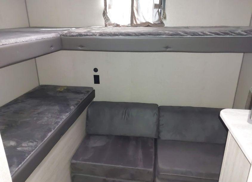 Photo 13 of 2023 Coachmen Catalina N/A (VIN 5ZT2CAUBXPX028745)