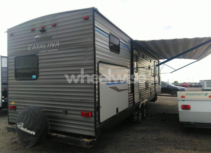 Photo 4 of 2019 Coachmen Catalina N/A (VIN 5ZT2CAXB0KX014194)