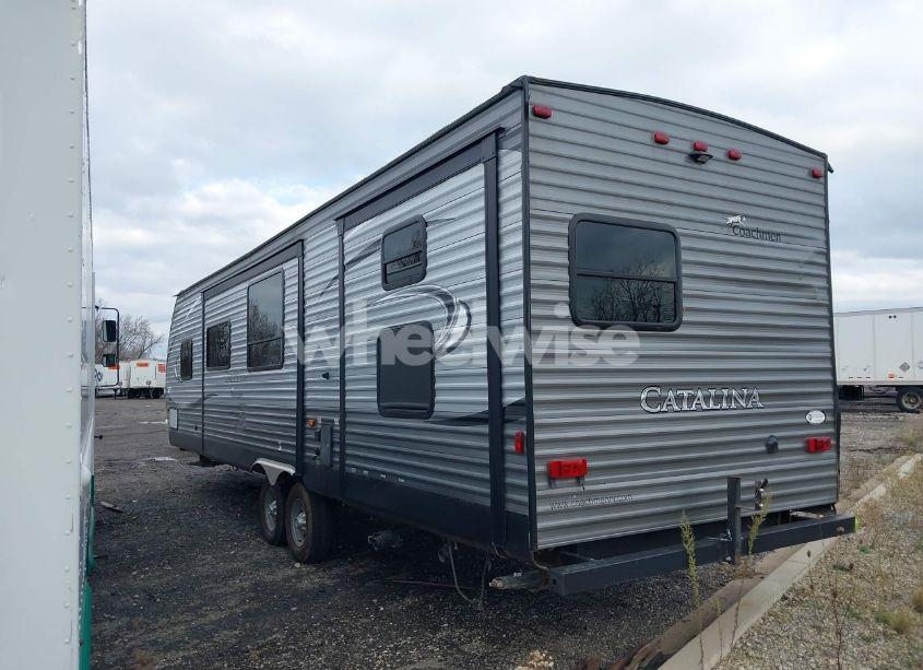 Photo 3 of 2017 Coachmen Catalina (VIN 5ZT2CAXB3HT009684)