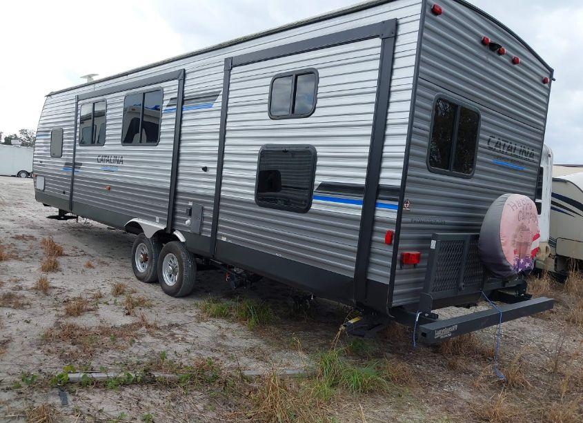 Photo 3 of 2023 Coachmen Catalina N/A (VIN 5ZT2CAXB7PX027595)