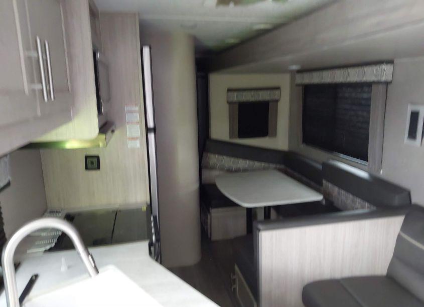 Photo 8 of 2023 Coachmen Catalina N/A (VIN 5ZT2CAXB7PX027595)