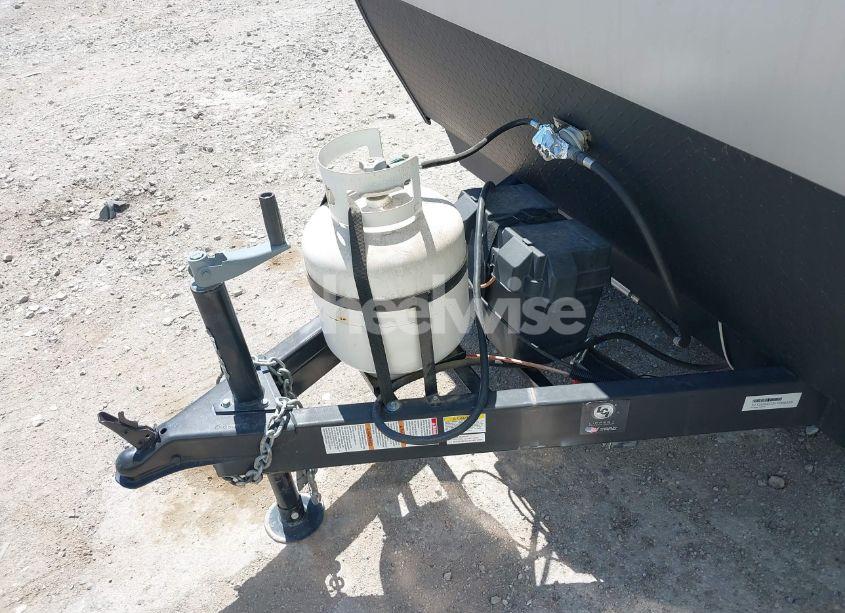 Photo 10 of 2020 Cherokee Products WOLFPUP (VIN 5ZT2CKEC2LY006255)