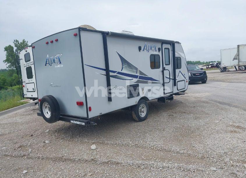 Photo 4 of 2018 Coachmen Apex NANO AAPT193BHS TRAVEL TRAILER (VIN 5ZT2CXHC6JL003412)