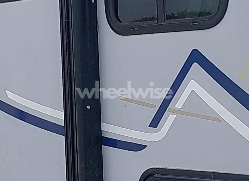 Photo 6 of 2018 Coachmen Apex NANO AAPT193BHS TRAVEL TRAILER (VIN 5ZT2CXHC6JL003412)