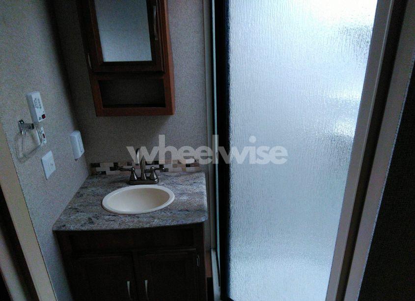 Photo 12 of 2016 Coachmen Apex TRAVEL TRAILER (VIN 5ZT2CXPB0GA009459)