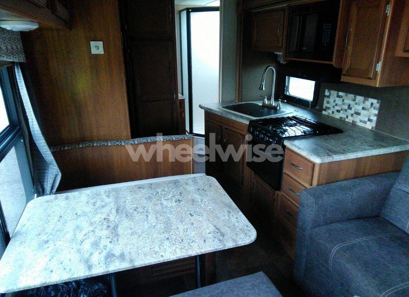 Photo 5 of 2016 Coachmen Apex TRAVEL TRAILER (VIN 5ZT2CXPB0GA009459)