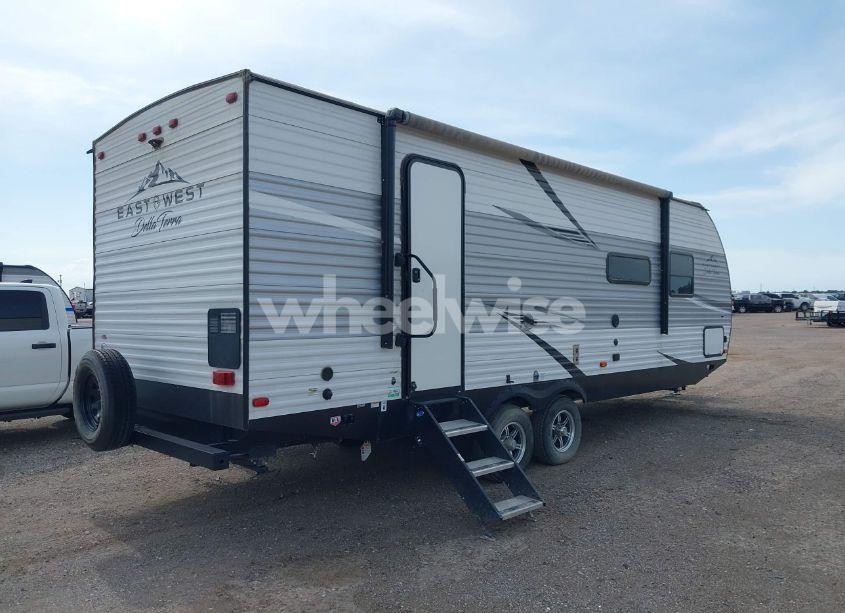 Photo 4 of 2021 East To WEST-DELLA T 261RB (VIN 5ZT2DERB9M9007429)