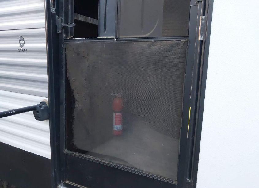 Photo 11 of 2020 East Westwood (VIN 5ZT2DEWB8L9001771)