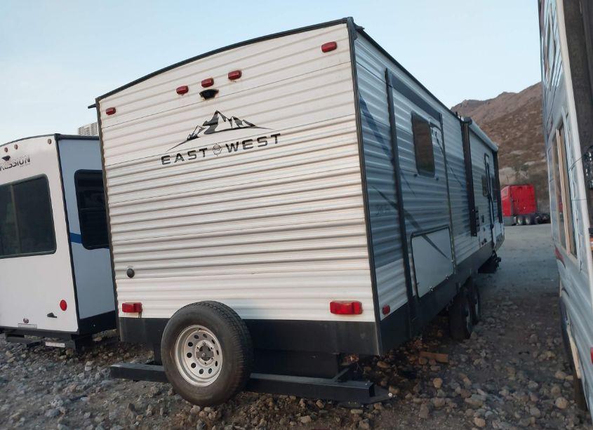 Photo 4 of 2020 East Westwood (VIN 5ZT2DEWB8L9001771)