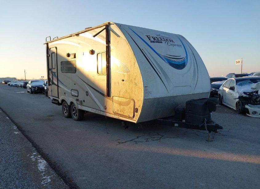 2018 Coachmen Freedom EX (VIN 5ZT2FEHB6JS031168) main photo