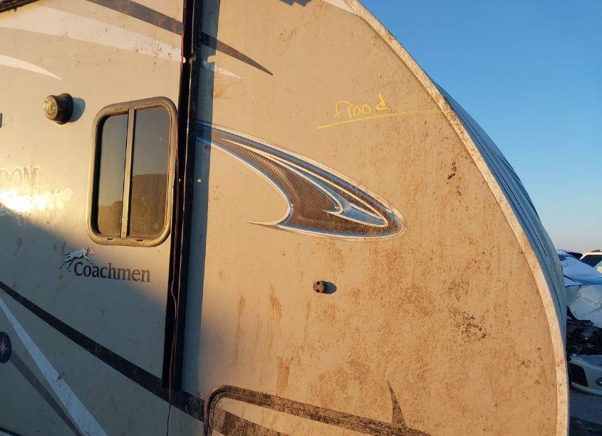 Photo 6 of 2018 Coachmen Freedom EX (VIN 5ZT2FEHB6JS031168)