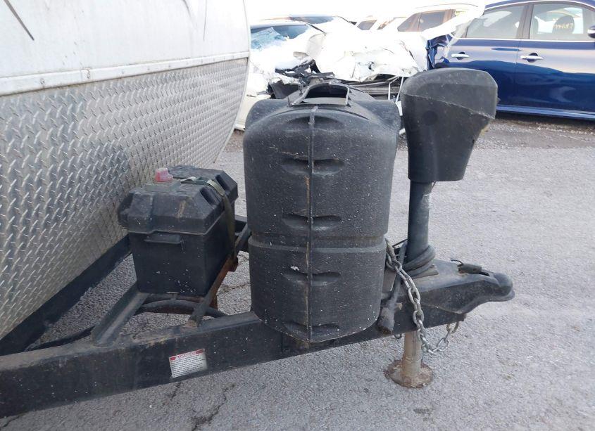 Photo 7 of 2018 Coachmen Freedom EX (VIN 5ZT2FEHB6JS031168)