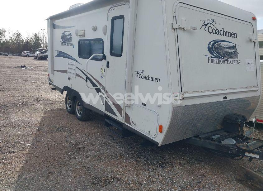 2013 Freedom Express TRAVEL TRLR (VIN 5ZT2FEKB4DA009480) main photo