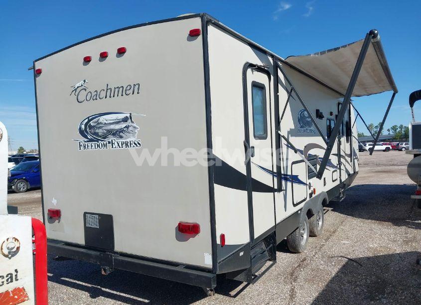 Photo 4 of 2015 Coachmen Freedom EX (VIN 5ZT2FETB6FA016643)