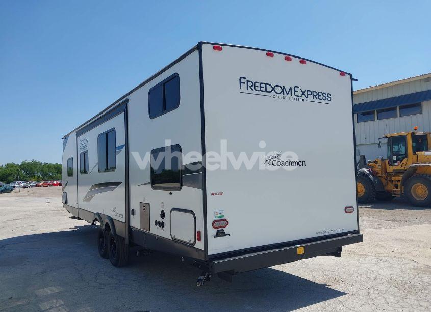 Photo 3 of 2024 Coachmen Freedom EXPRESS (VIN 5ZT2FEUB7RW029441)
