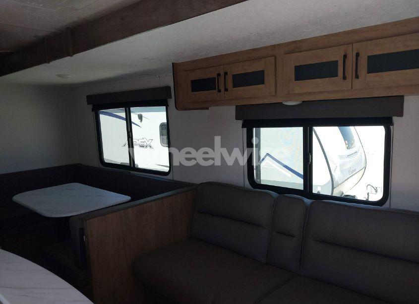 Photo 5 of 2024 Coachmen Freedom EXPRESS (VIN 5ZT2FEUB7RW029441)