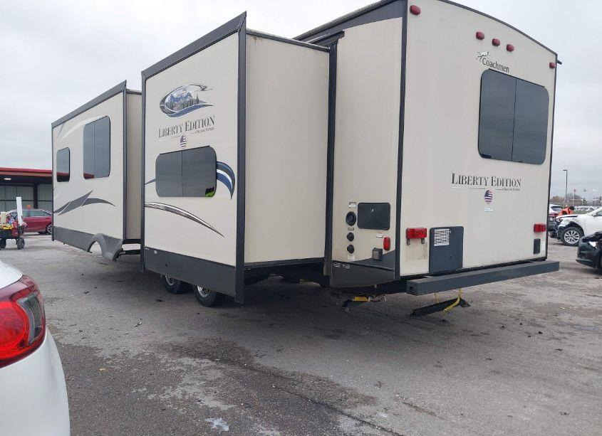 Photo 3 of 2016 Coach Freedom (VIN 5ZT2FEWB6GA019409)